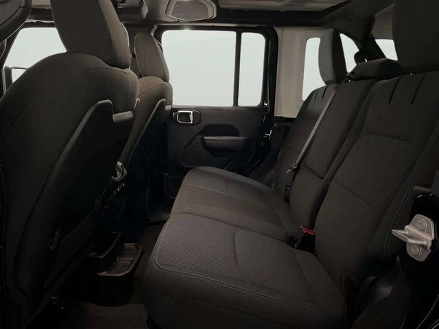 Used 2025 Jeep Wrangler Unlimited Rubicon 4xe w/ Convenience Group image 71