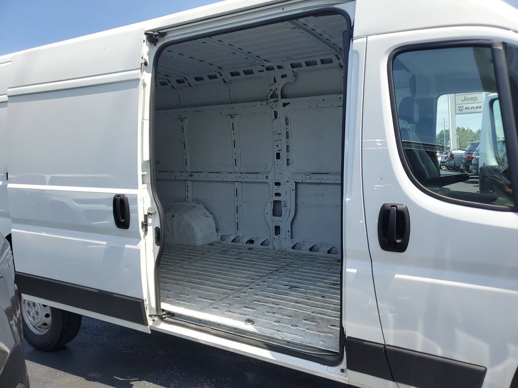 Used 2023 RAM ProMaster 2500 FWD image 11