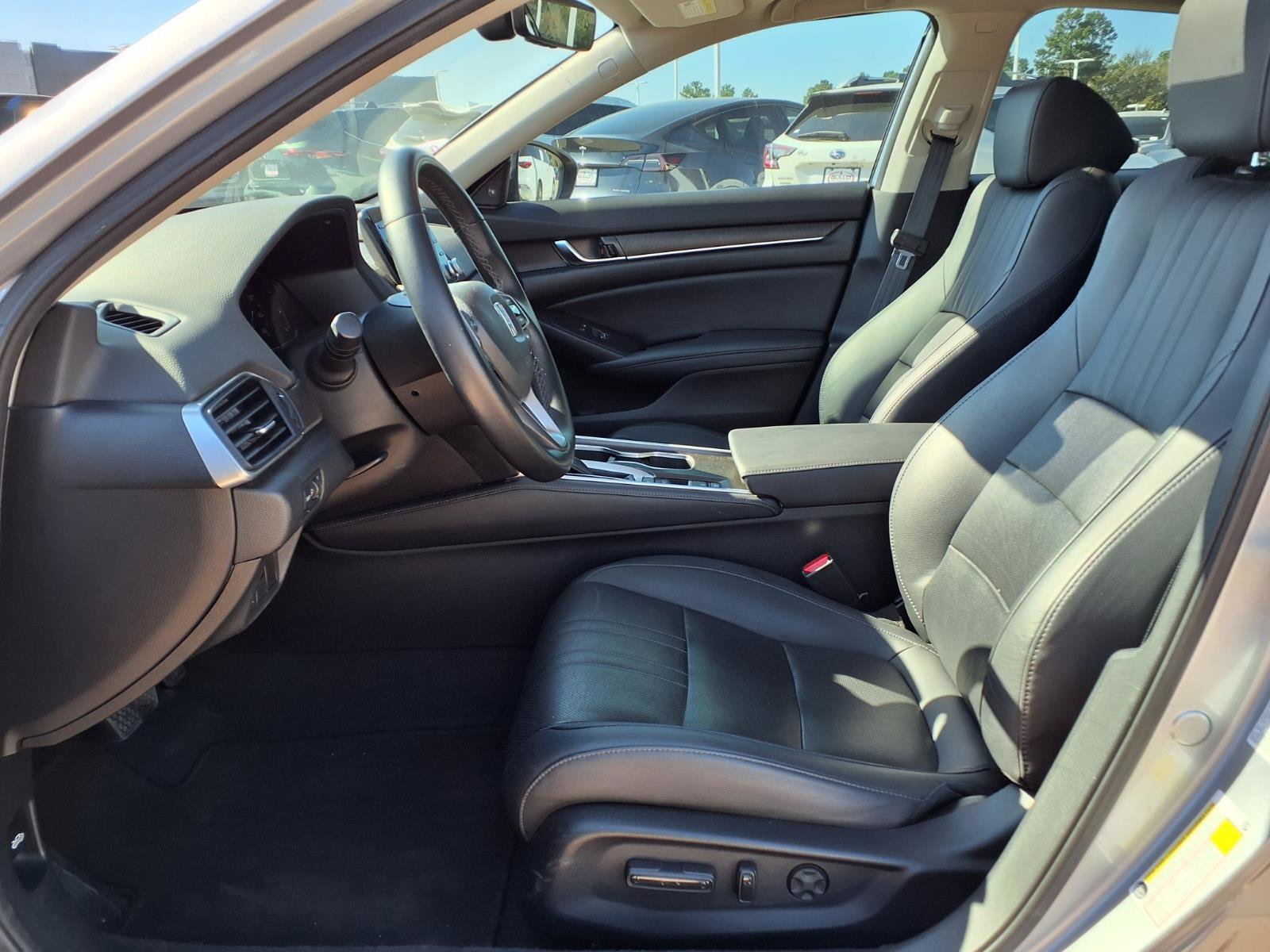 Used 2021 Honda Accord EX-L image 16