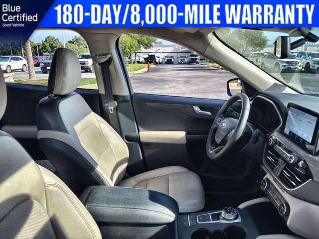 Used 2020 Ford Escape Titanium AWD/4WD image 18
