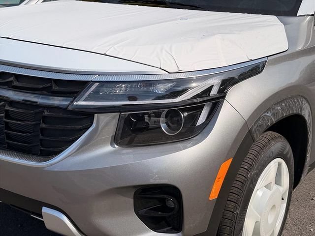 New 2026 Kia Seltos S AWD/4WD image 5