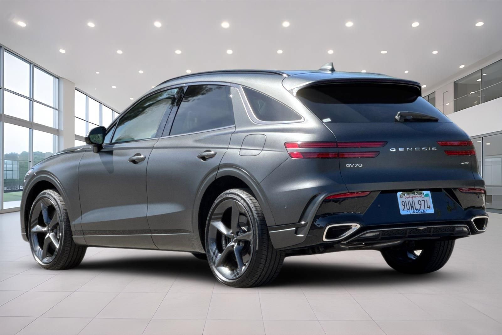 Used 2026 Genesis GV70 2.5T Sport Prestige AWD/4WD image 6