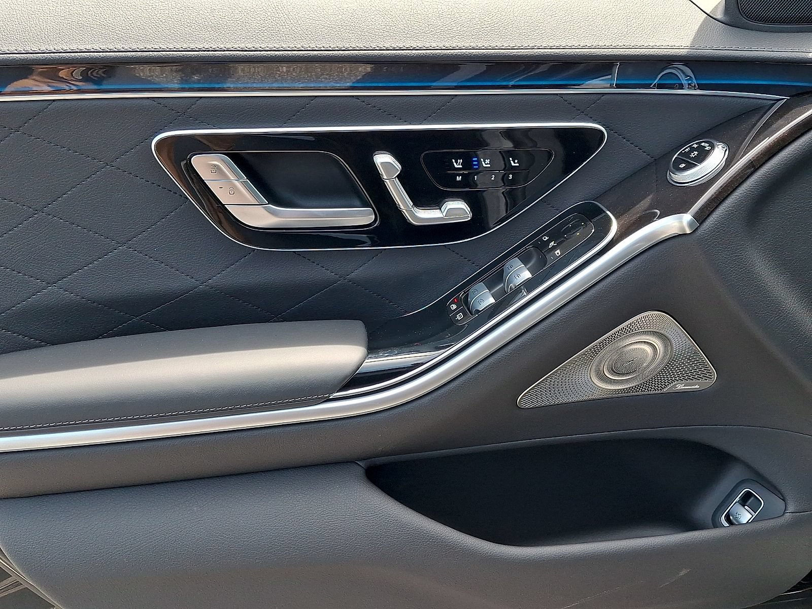 Certified 2023 Mercedes-Benz S 580 4MATIC Sedan image 12