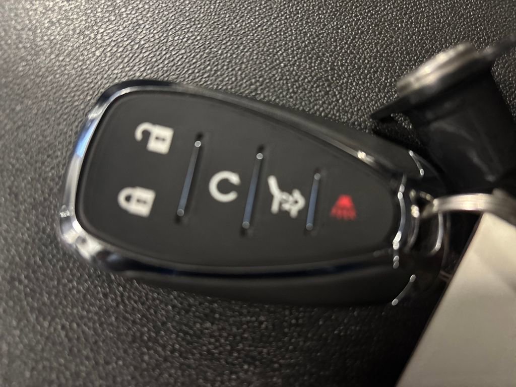 Used 2022 Chevrolet Equinox LT image 28