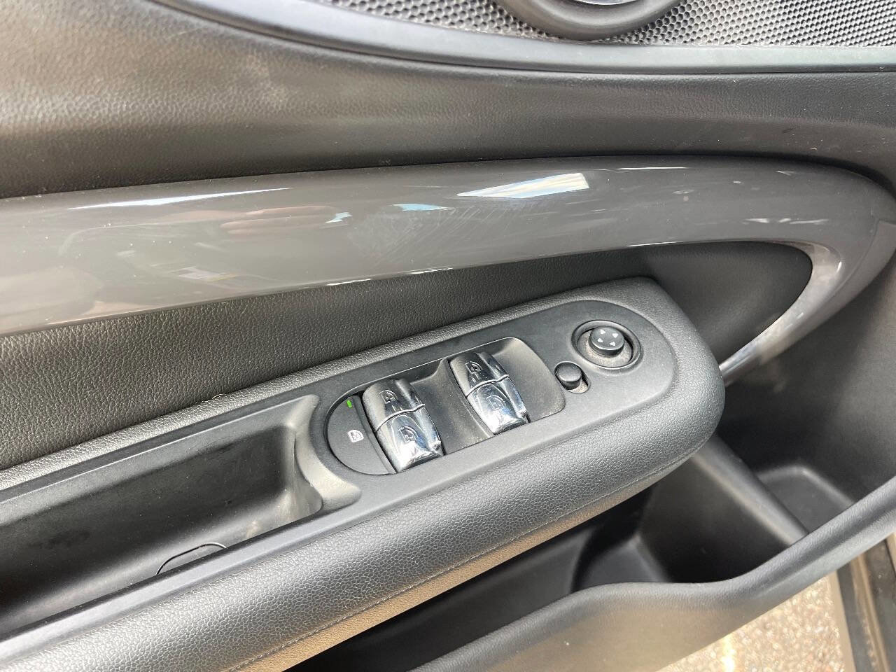 Used 2019 MINI Cooper Clubman S image 18