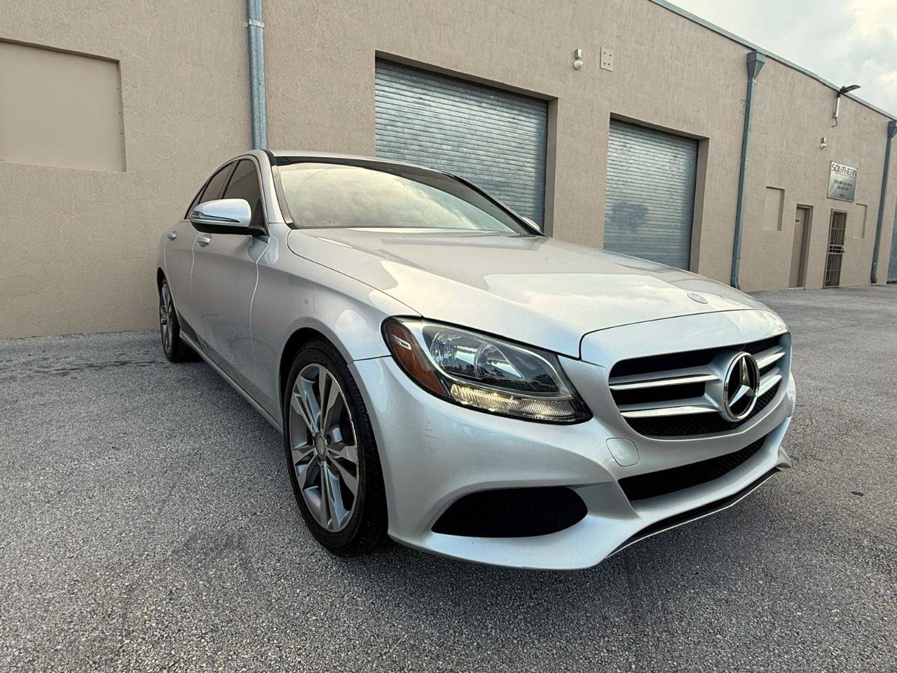 Used 2016 Mercedes-Benz C 300 Sedan image 9