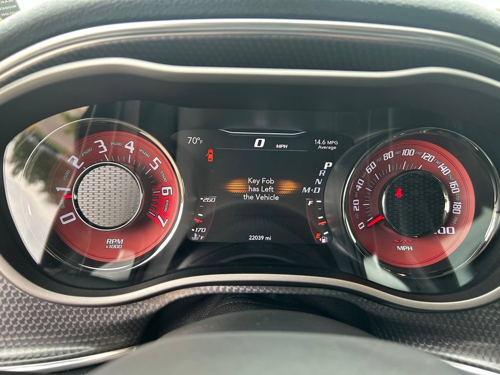 Used 2015 Dodge Challenger SRT Hellcat RWD image 15