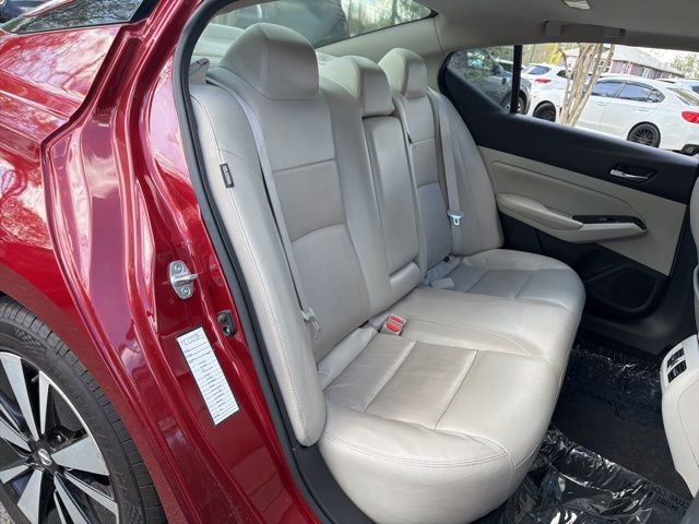 Used 2021 Nissan Altima 2.5 SL FWD image 12