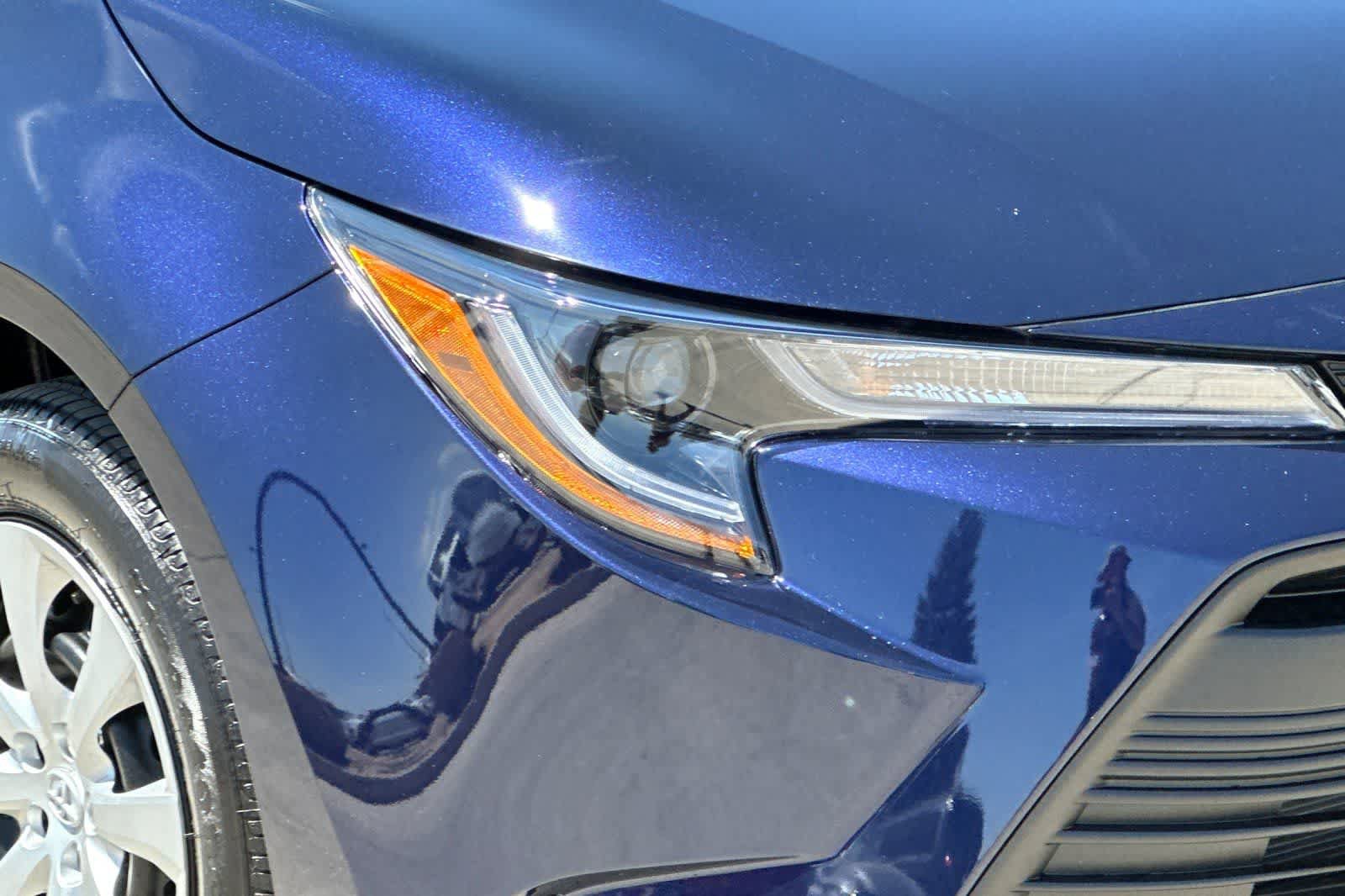 Used 2026 Toyota Corolla LE FWD image 30
