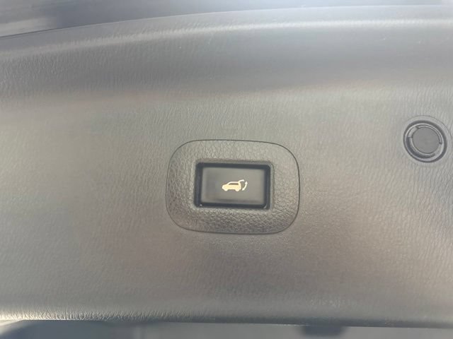 Used 2018 Nissan Armada Platinum w/ Captain Seat Package AWD/4WD image 24