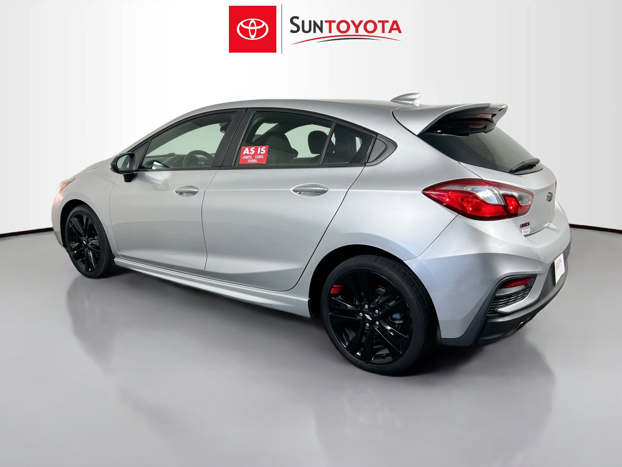 Used 2018 Chevrolet Cruze LT w/ Redline Edition image 6