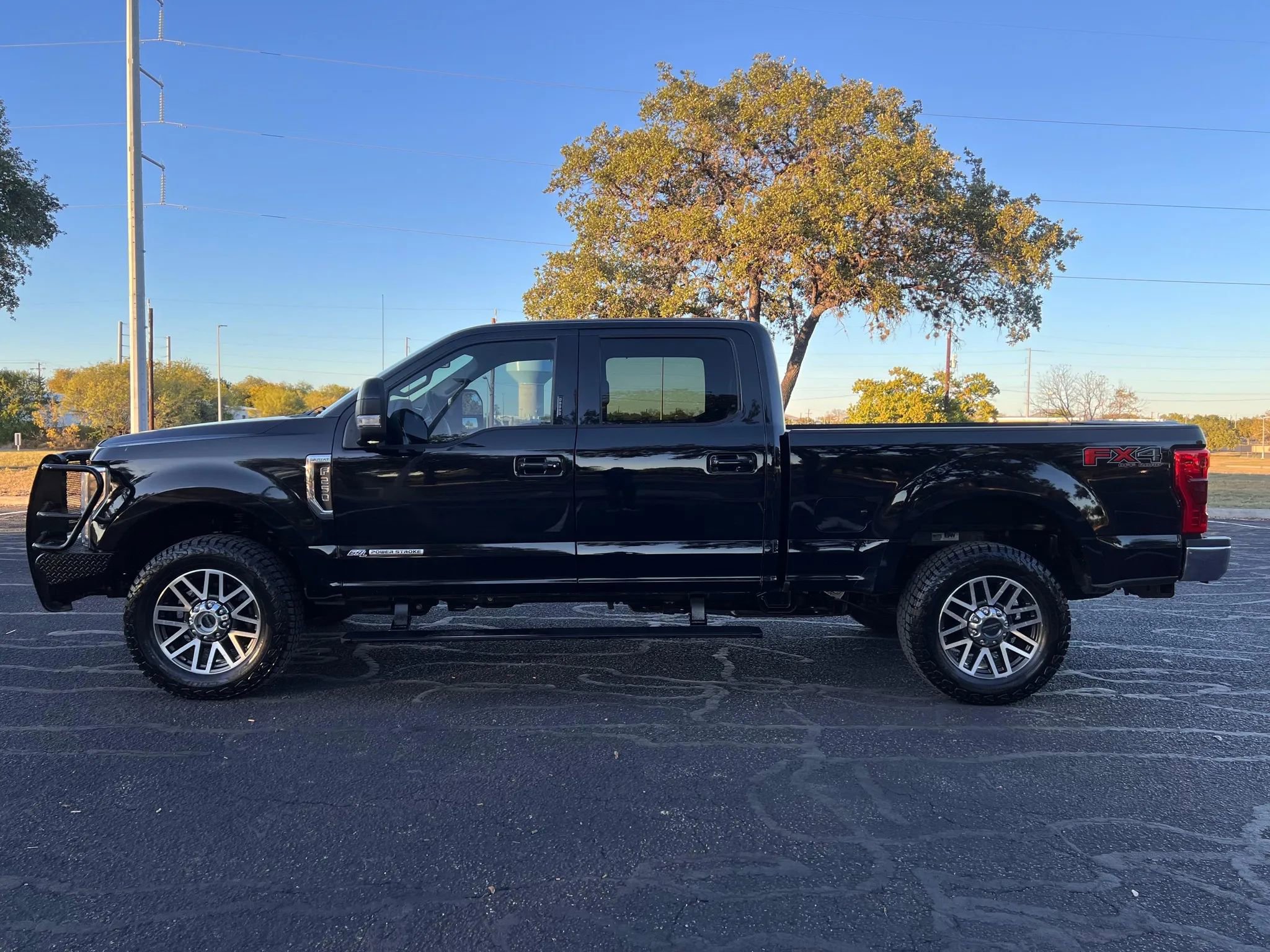 Used 2018 Ford F250 Lariat w/ Lariat Ultimate Package image 36