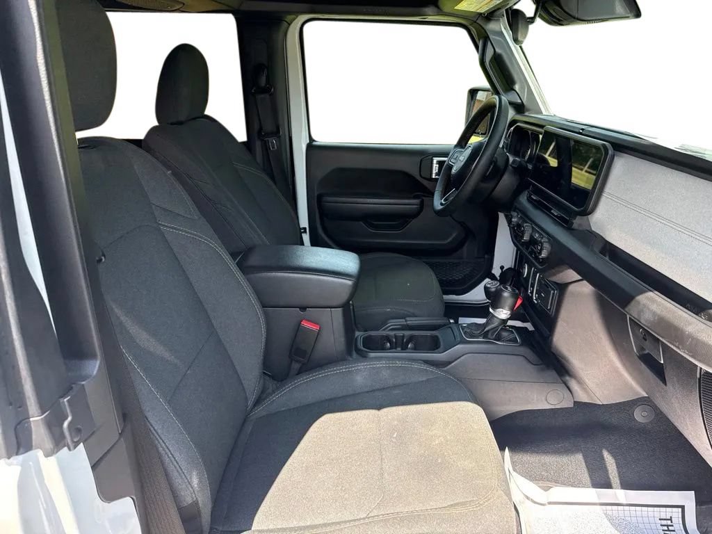 Used 2024 Jeep Wrangler Sport AWD/4WD image 14