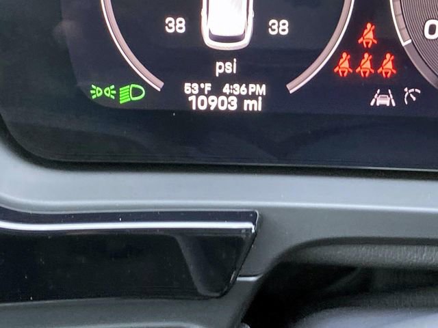 Used 2024 Porsche Cayenne image 33