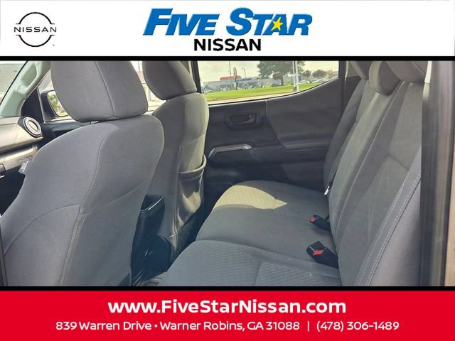 Used 2020 Toyota Tacoma SR5 RWD image 7