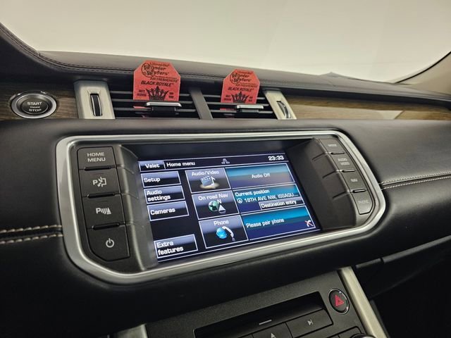 Used 2014 Land Rover Range Rover Evoque Prestige image 27