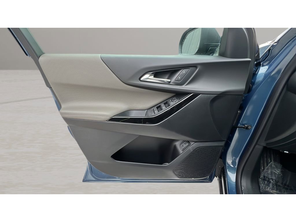 New 2026 Chevrolet Equinox LT w/ Convenience Package II image 26