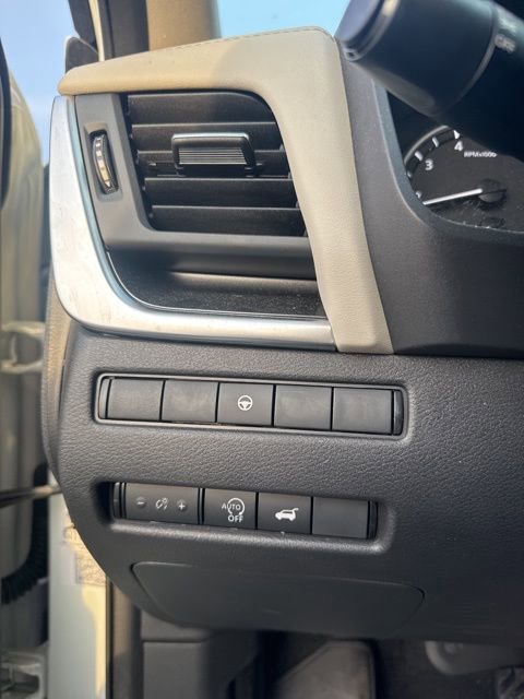 Certified 2023 Nissan Rogue SV w/ SV Premium B Package image 19