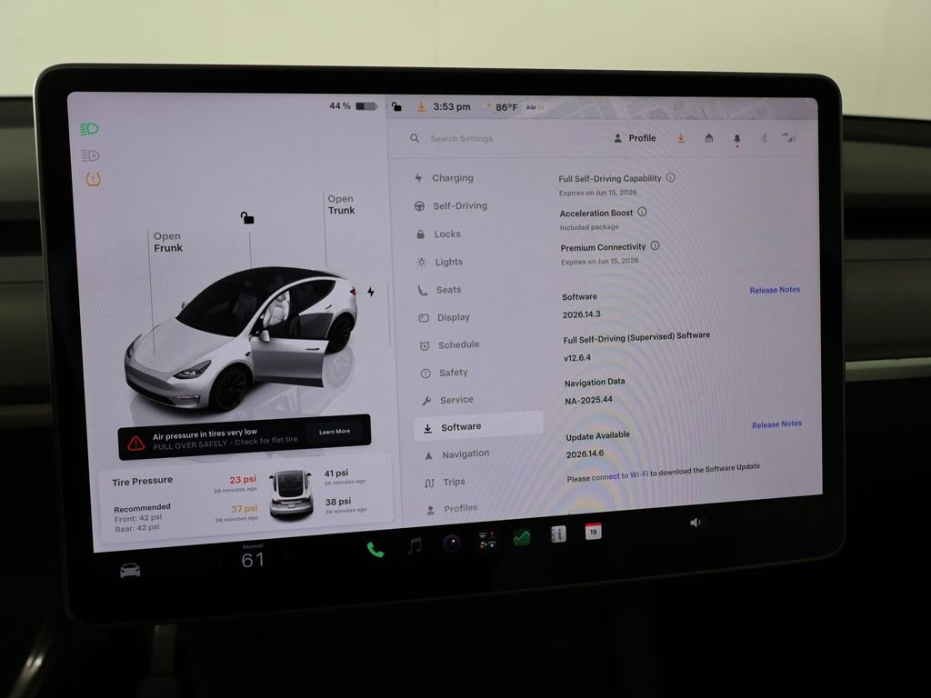 Used 2023 Tesla Model Y Long Range AWD/4WD image 43