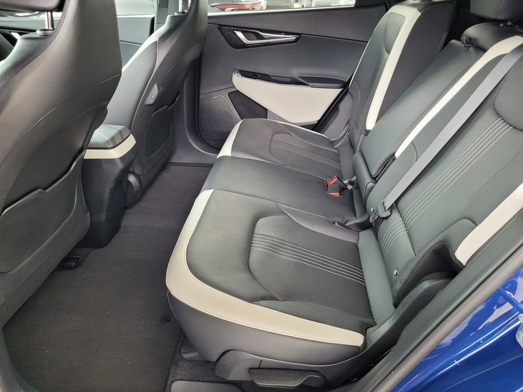 Used 2024 Kia EV6 GT-Line RWD image 6