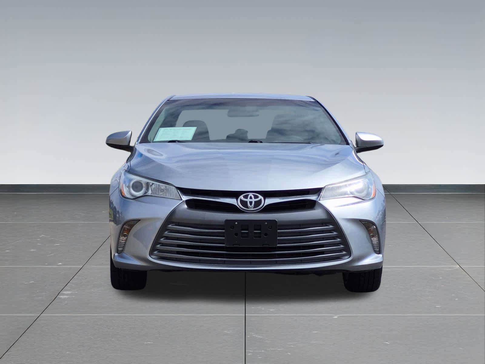 Used 2017 Toyota Camry LE FWD image 12