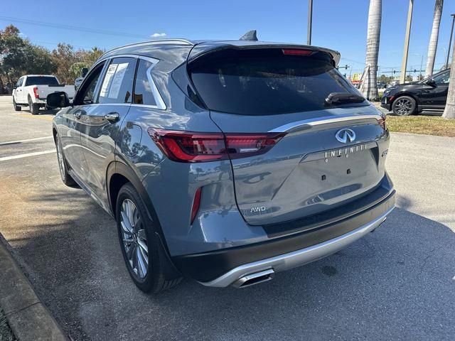 Used 2025 INFINITI QX50 Luxe image 9