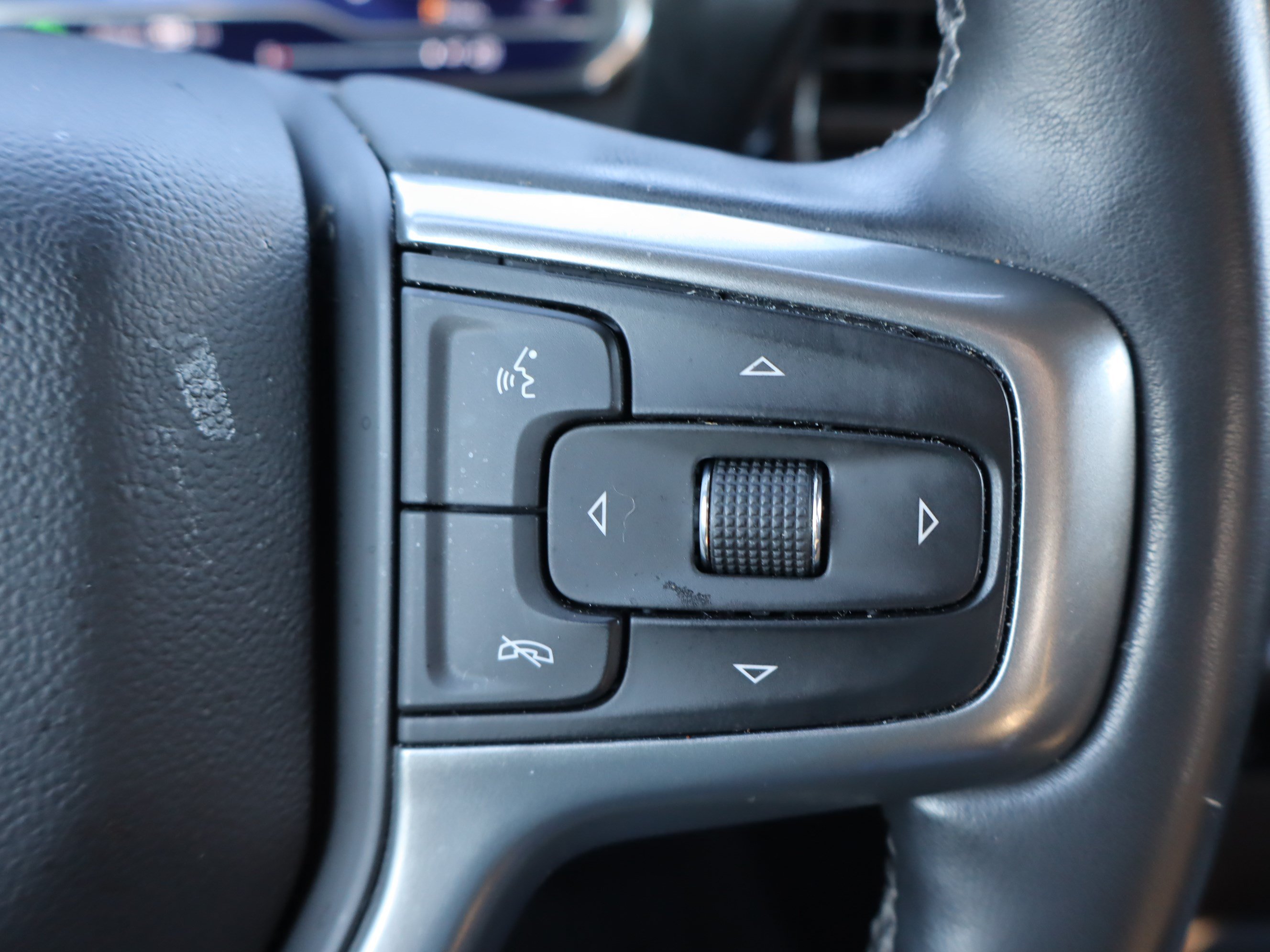 Used 2024 Chevrolet Silverado 2500 LT w/ All Star Edition AWD/4WD image 24