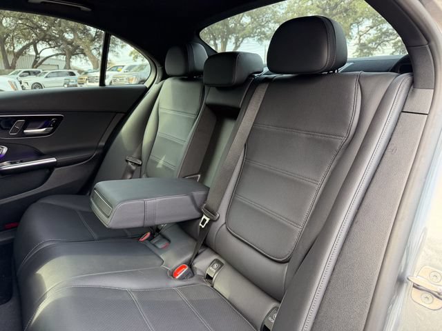 Used 2024 Mercedes-Benz C 300 Sedan image 17
