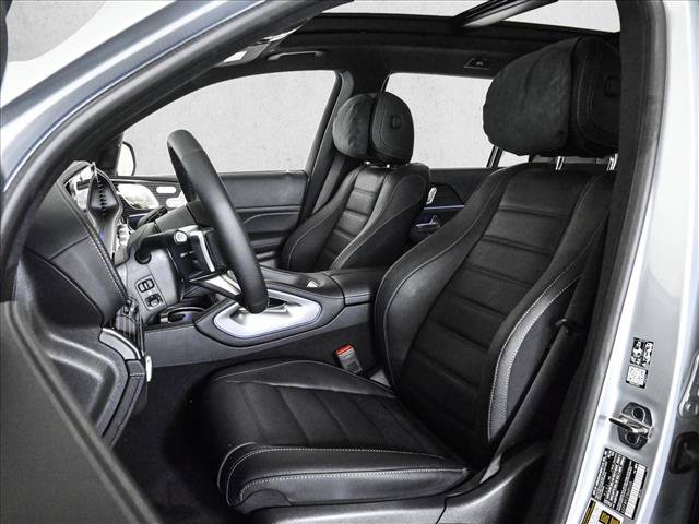 New 2026 Mercedes-Benz GLS 580 4MATIC image 18