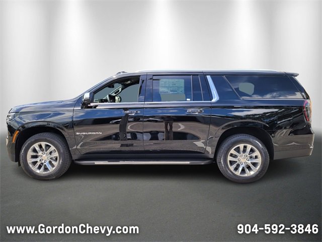 New 2025 Chevrolet Suburban Premier image 2