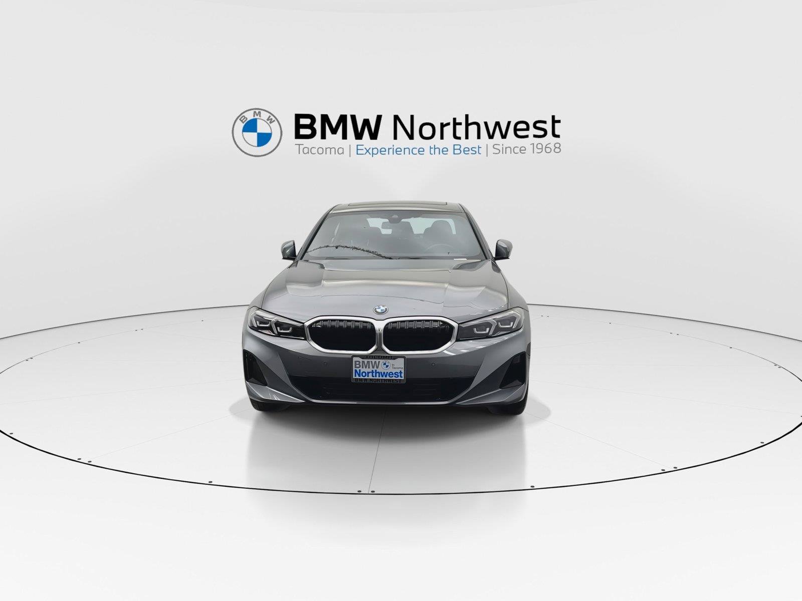 Used 2024 BMW 330i xDrive Sedan w/ Convenience Package AWD/4WD image 7