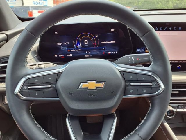 Used 2024 Chevrolet Traverse LT image 27