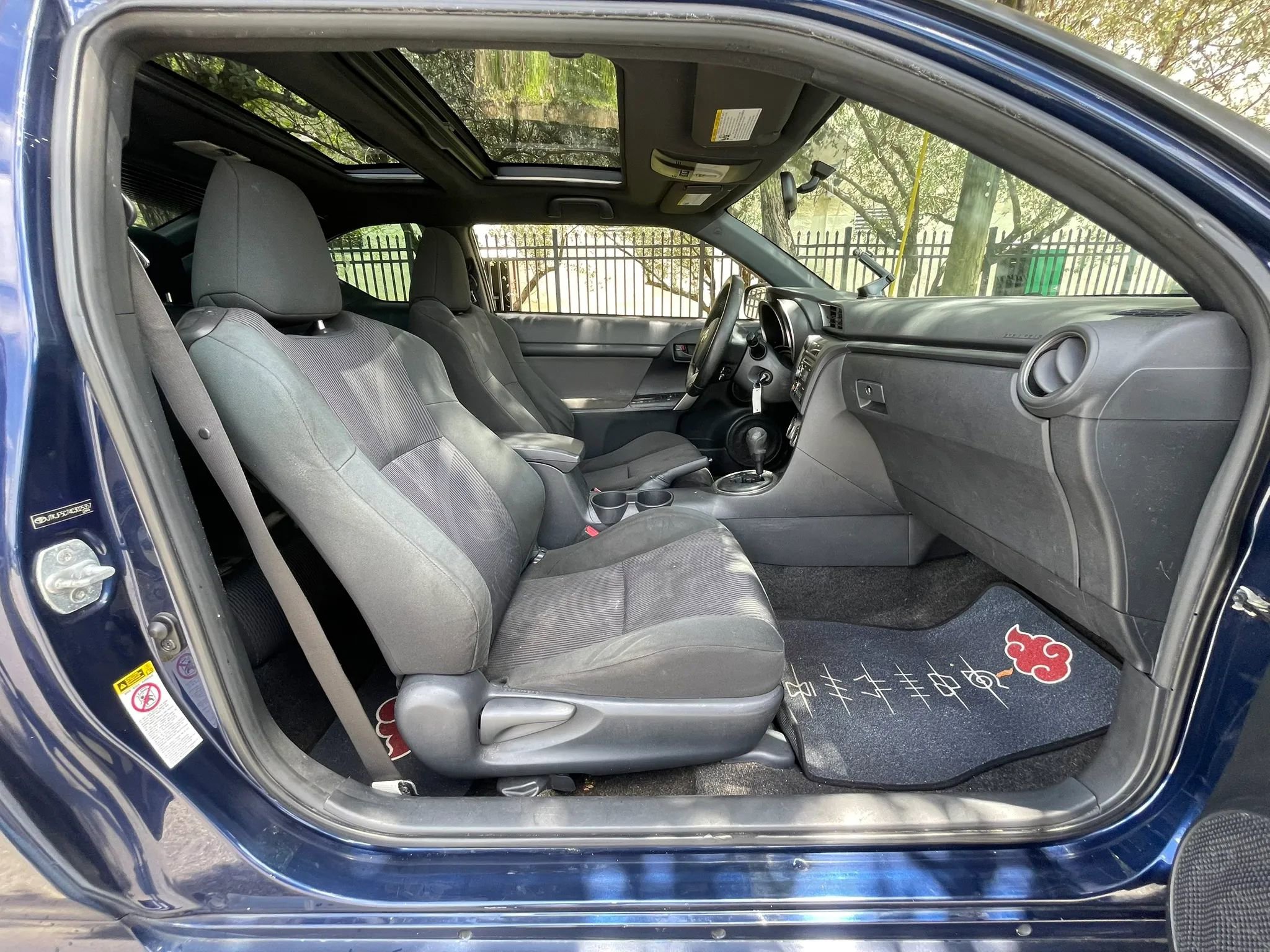 Used 2012 Scion tC FWD image 26