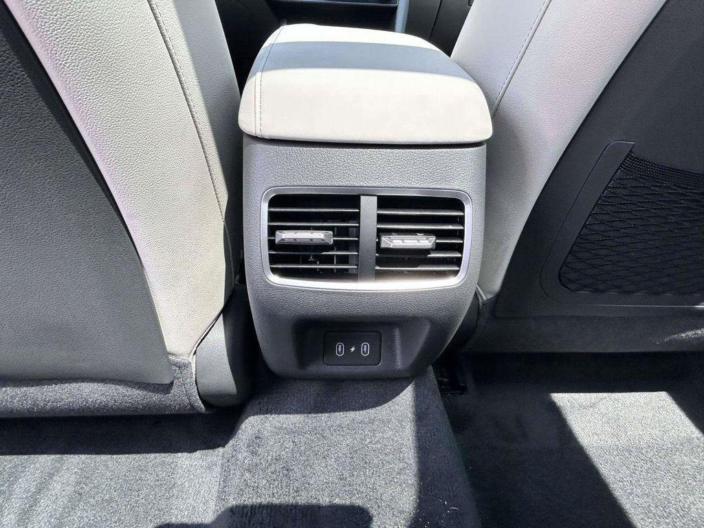 New 2026 Hyundai Sonata Limited FWD image 37
