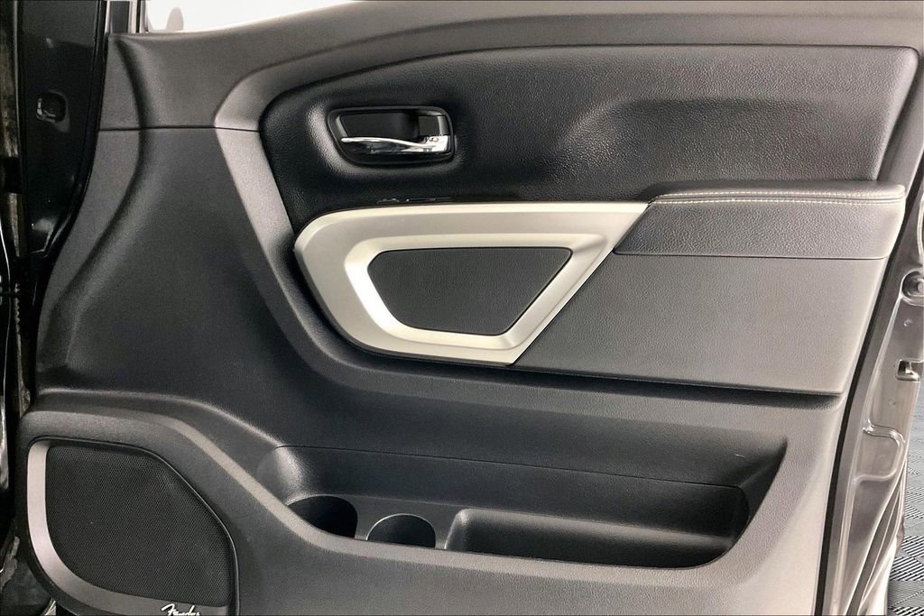Used 2019 Nissan Titan PRO-4X w/ Pro-4x Utility Package image 24