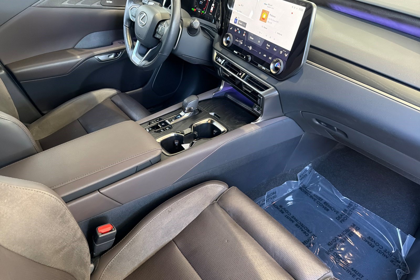 Certified 2025 Lexus RX 450h AWD w/ Convenience Package image 20