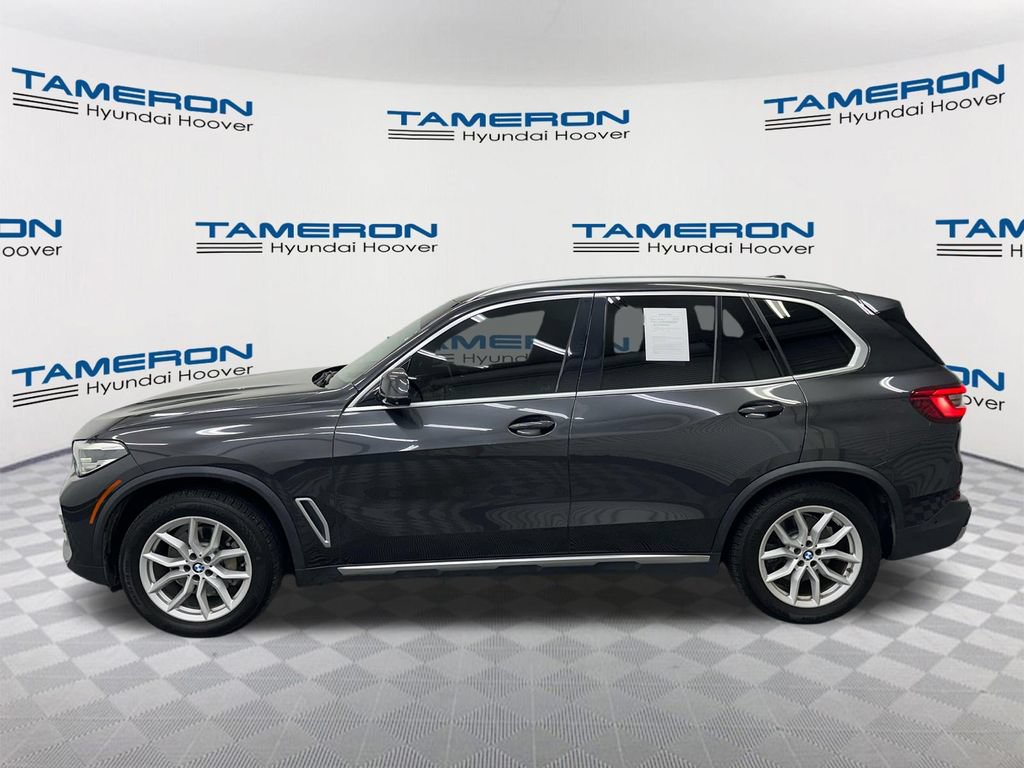 Used 2019 BMW X5 xDrive40i w/ Premium Package 2 AWD/4WD image 2