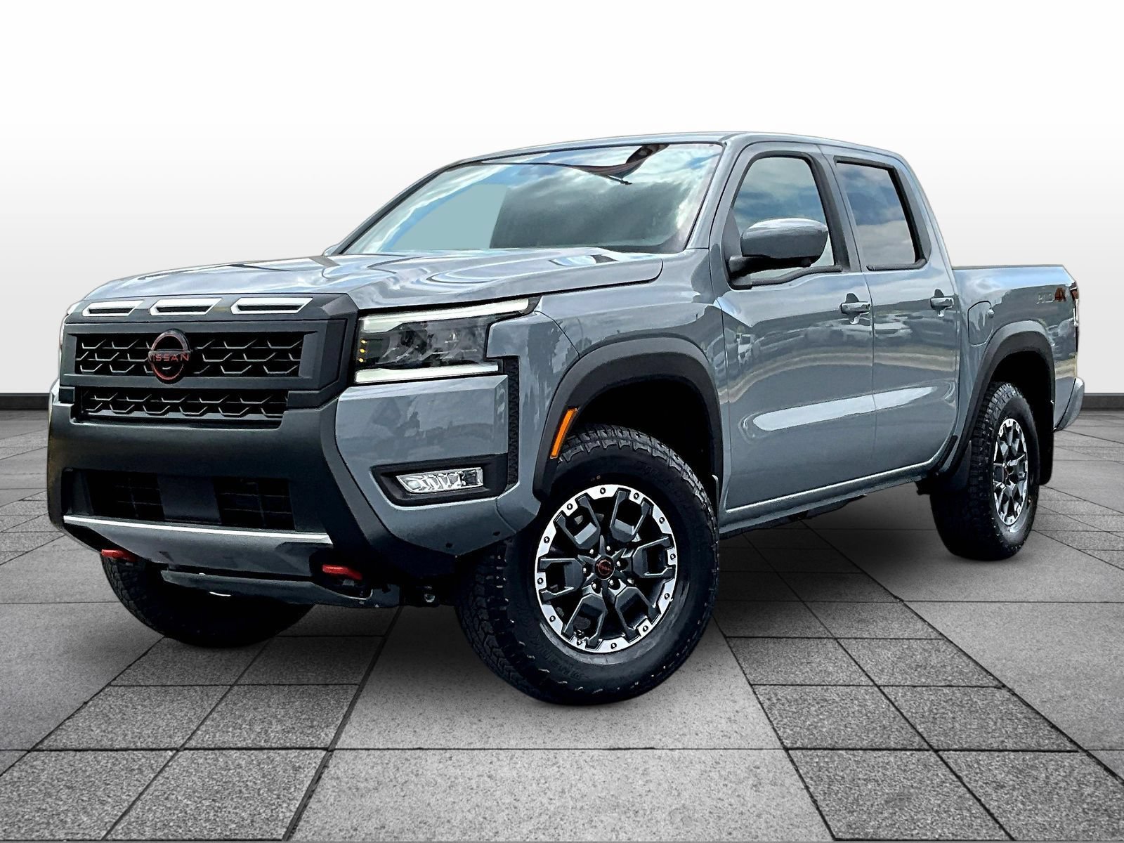 New 2026 Nissan Frontier PRO-4X w/ Pro-4x Convenience Package AWD/4WD image 3