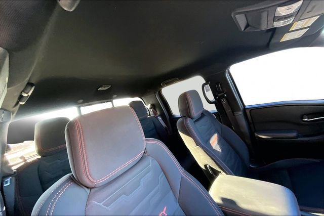 Used 2023 Nissan Frontier PRO-4X w/ Pro Convenience Package image 19