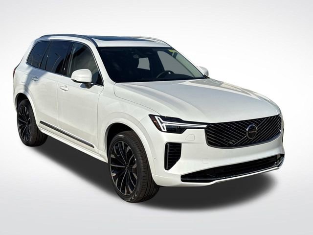 New 2026 Volvo XC90 B5 Plus w/ Protection Package Premier