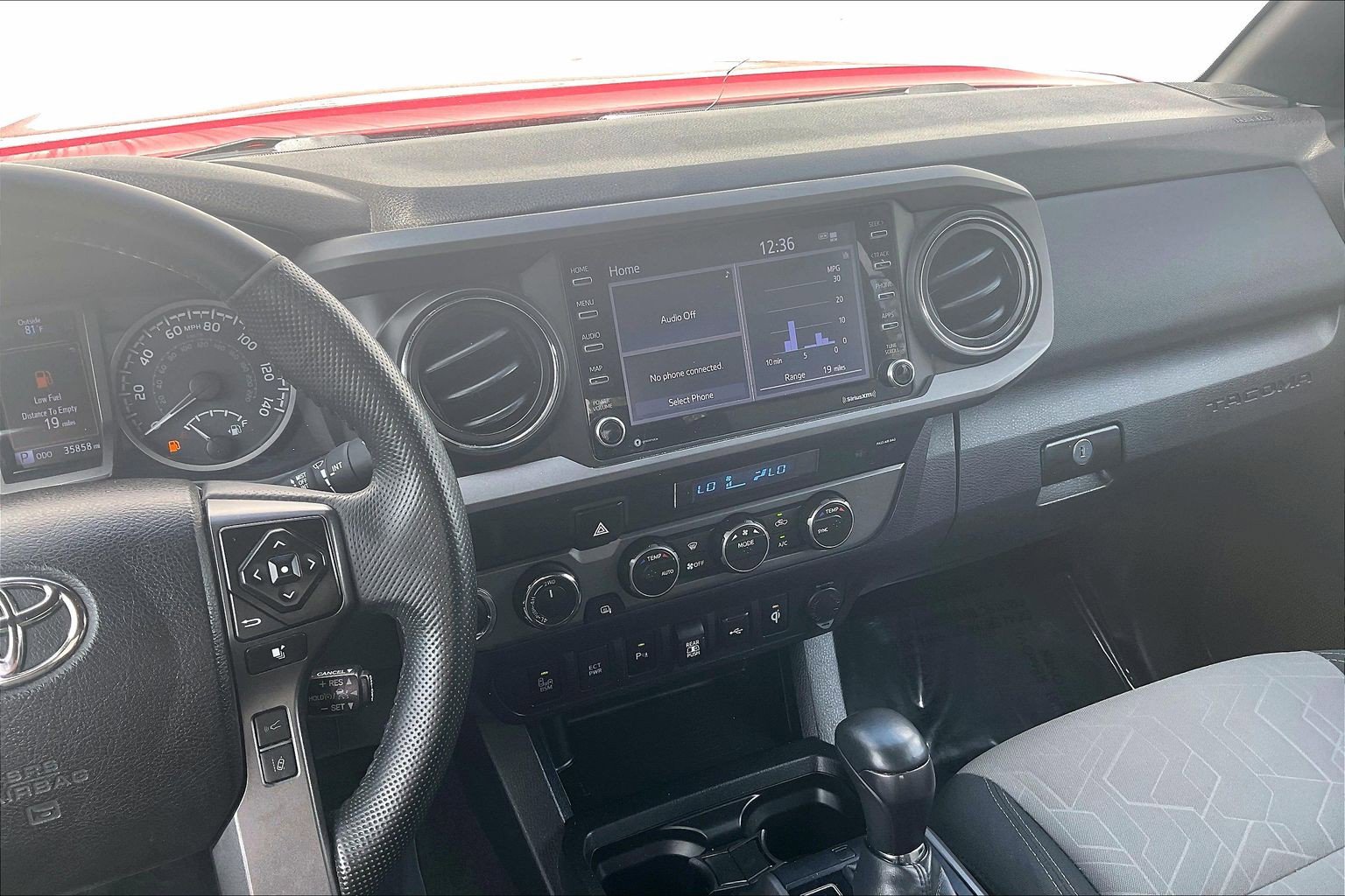 Used 2022 Toyota Tacoma TRD Off-Road w/ Technology Package AWD/4WD image 7