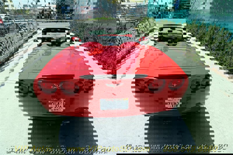 Used 2013 Chevrolet Corvette Convertible w/ Battery Protection Package image 6