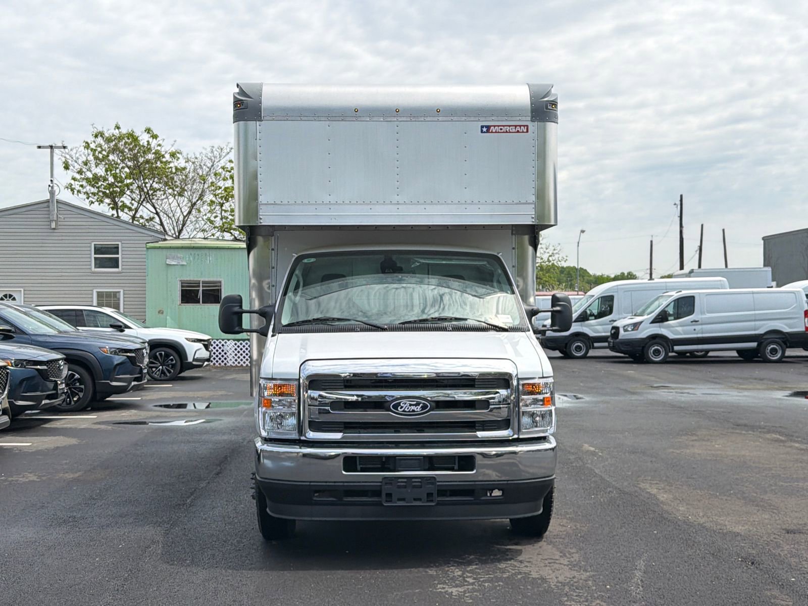 New 2026 Ford E-450 and Econoline 450 Super Duty w/ Driver's Safety Package RWD image 3