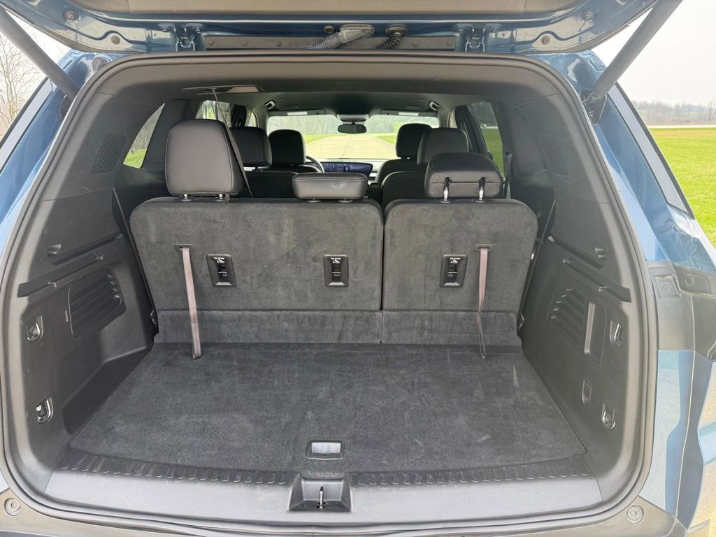 Used 2025 Buick Enclave Preferred image 6