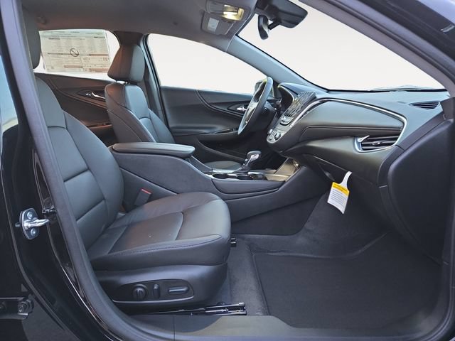New 2025 Chevrolet Malibu LT w/ Midnight Edition FWD image 30