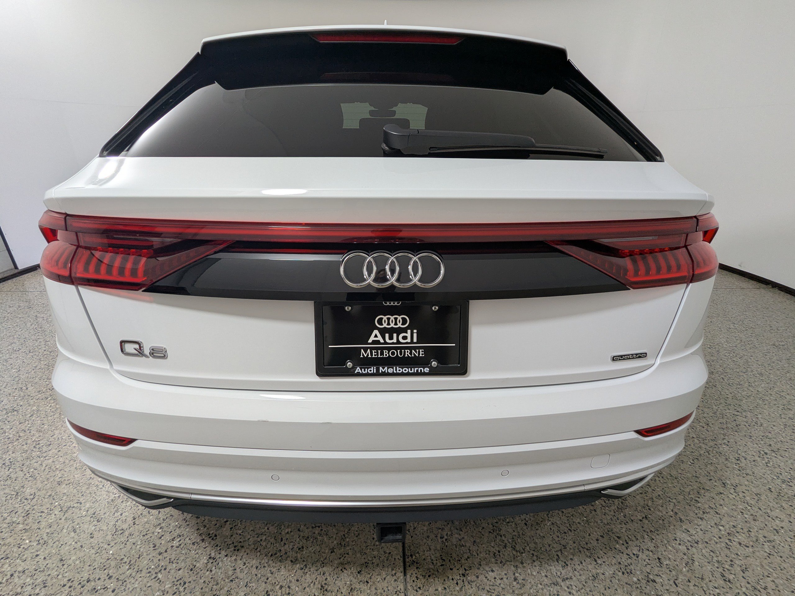 Used 2023 Audi Q8 Premium w/ Convenience Package AWD/4WD image 6