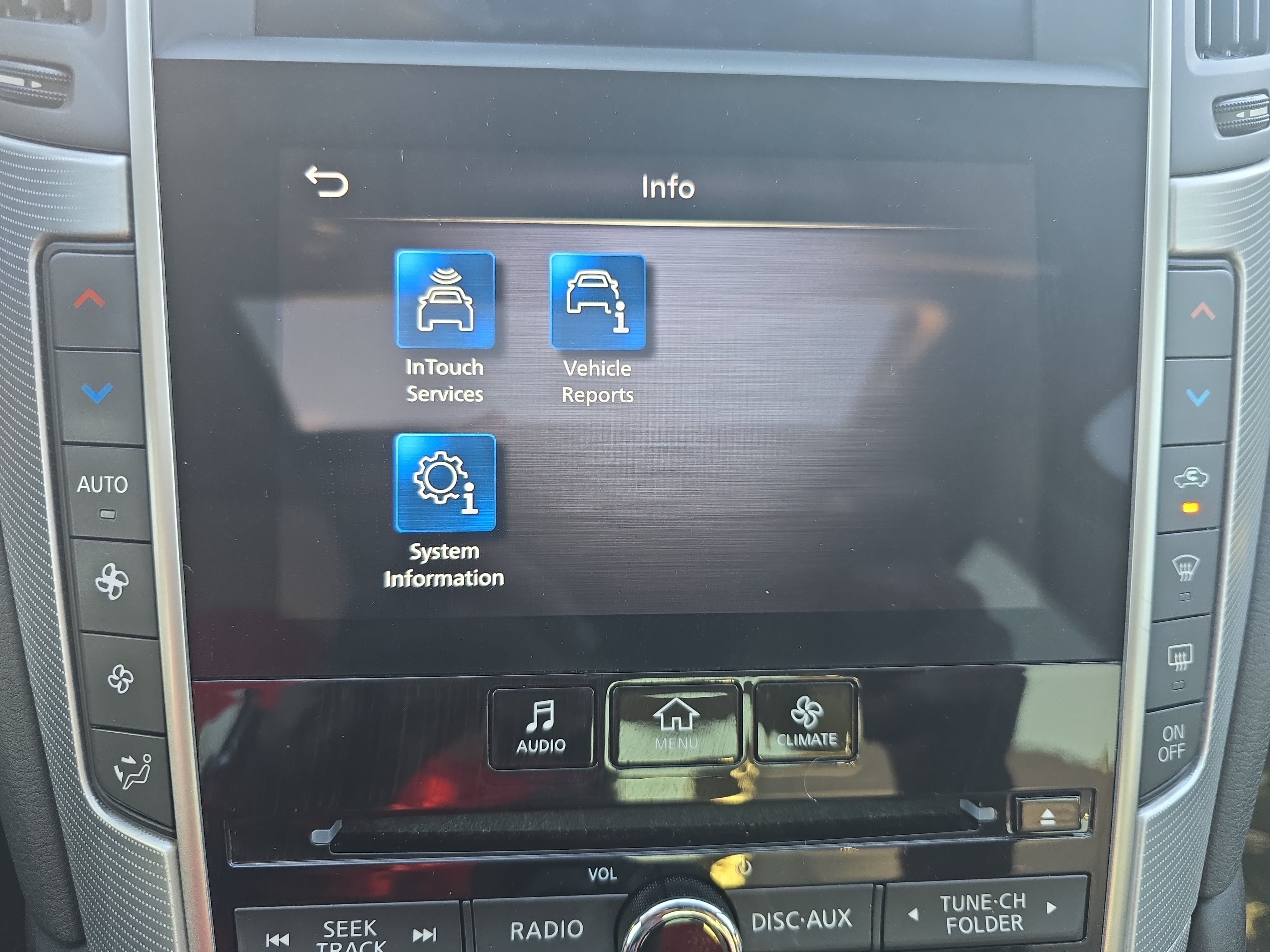 Used 2023 INFINITI Q50 Luxe w/ Cargo Package RWD image 24