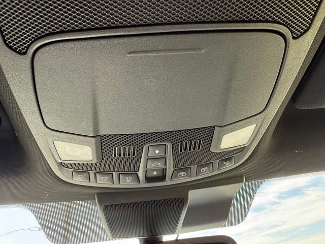 Used 2019 Ford F150 Lariat w/ Equipment Group 502A Luxury AWD/4WD image 24