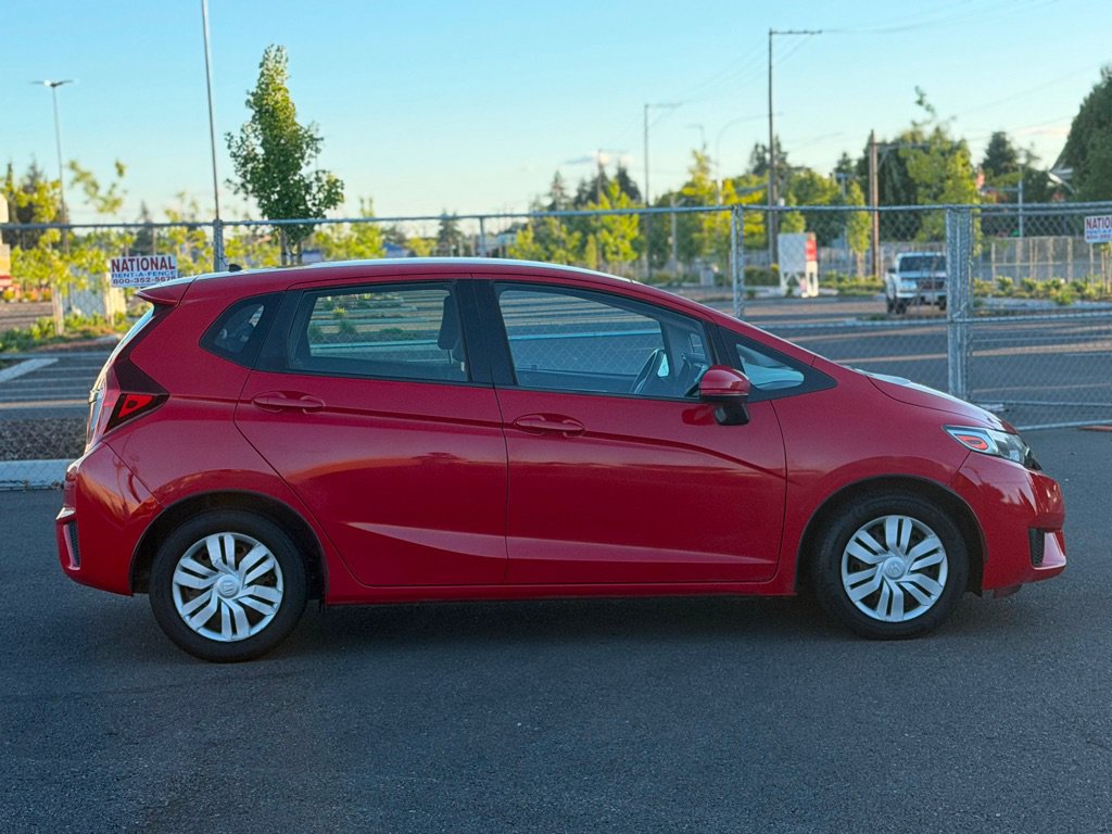 Used 2017 Honda Fit LX image 6