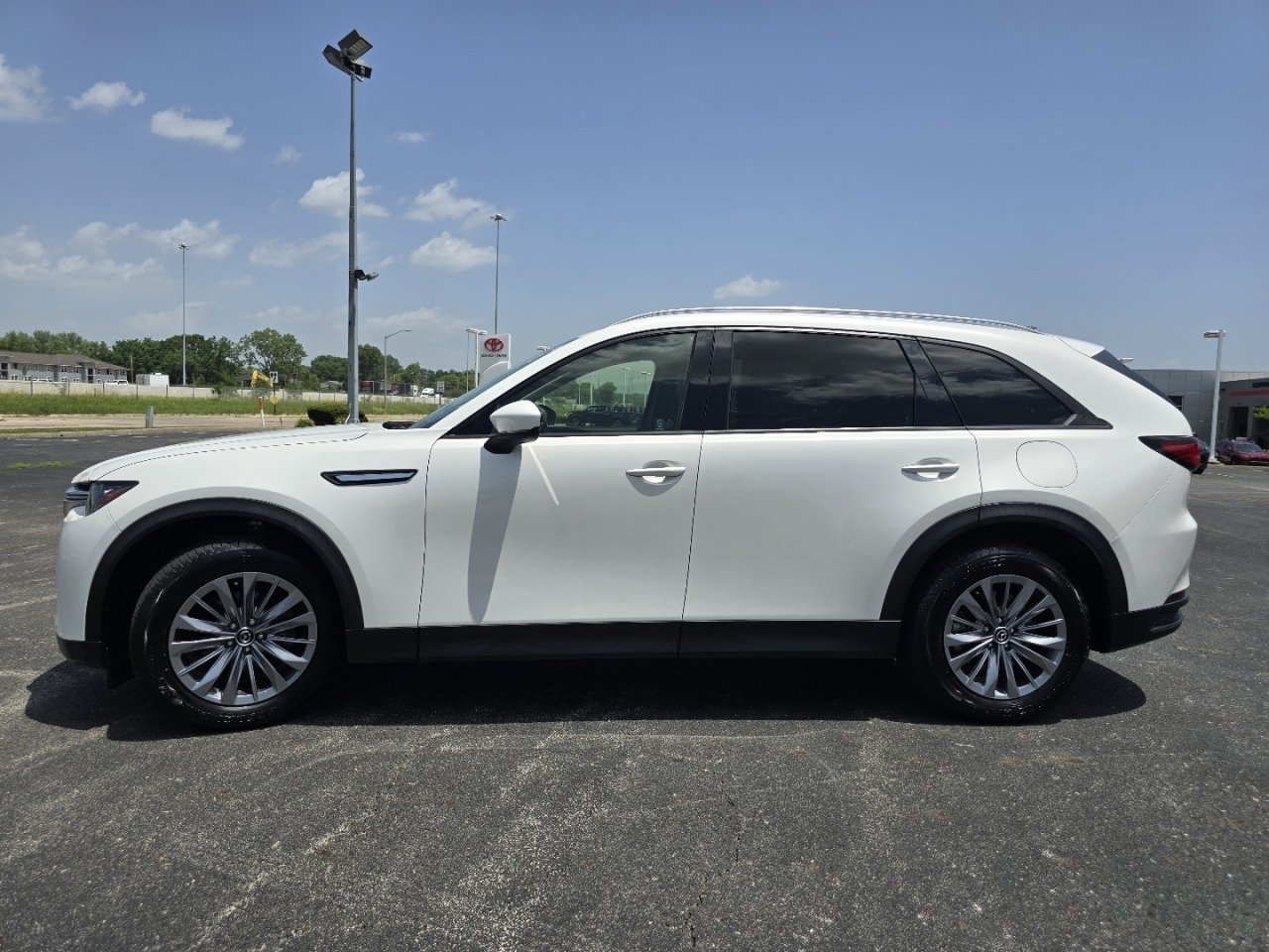 Used 2024 MAZDA CX-90 3.3 Turbo w/ Preferred Plus AWD/4WD image 12